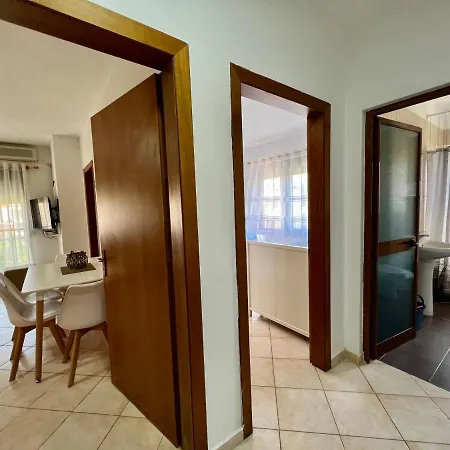 Apartment Best Location Beach Apt Golem