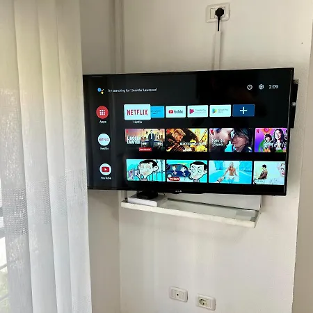 Best Location Beach Apt Golem